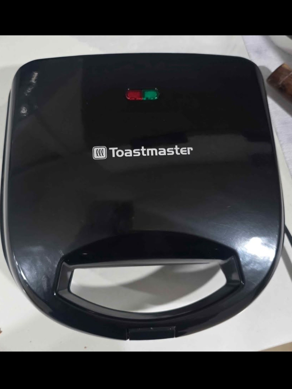 Sandwich Toaster - Picture 2 of 5